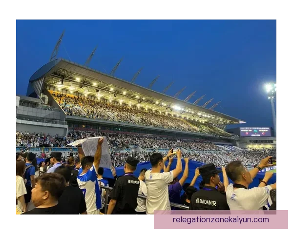 斯洛伐克布拉迪德比持续吸引关注，赛事氛围与球迷热情不减